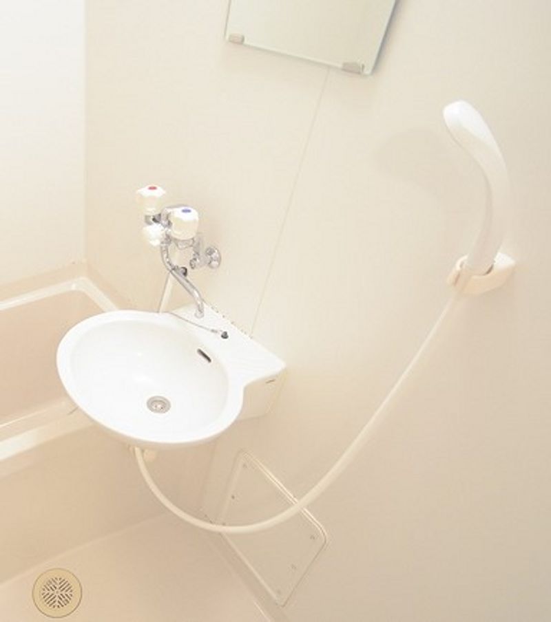レオパレスボナール 洗面台