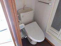 レオパレスＣｏｚｙ　ｃｏｕｒｔ トイレ
