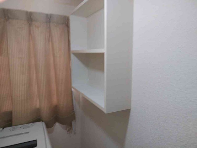 レオパレス一本木 収納