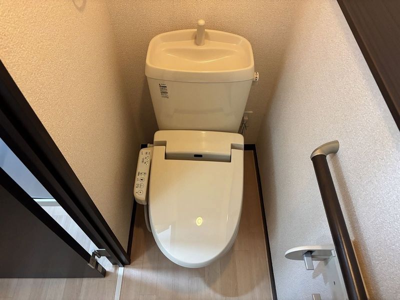 レオネクストブラザーズハイツ トイレ