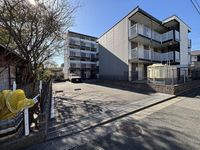 leopalace Dreamy Hamamatsu Parking lot