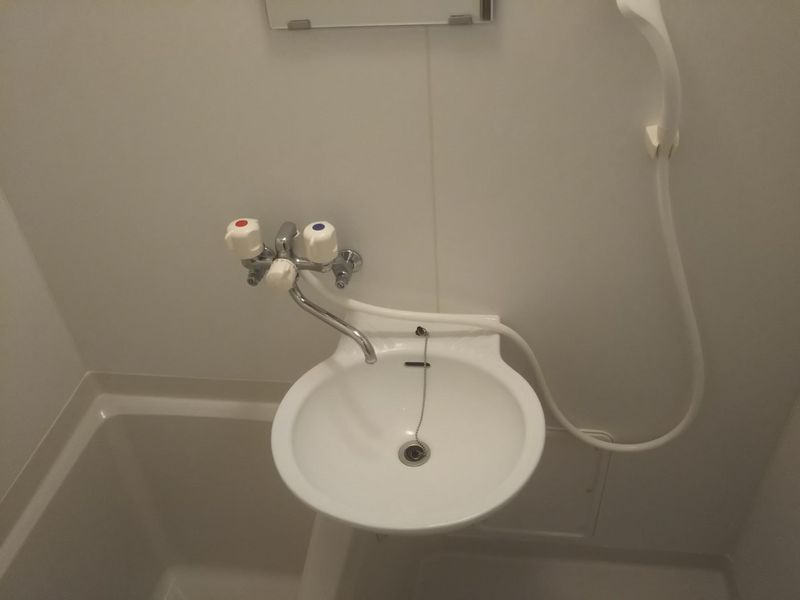 レオパレスロハスＤ 洗面台