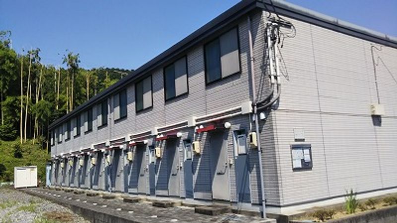 レオパレスプレミールⅡ 外観