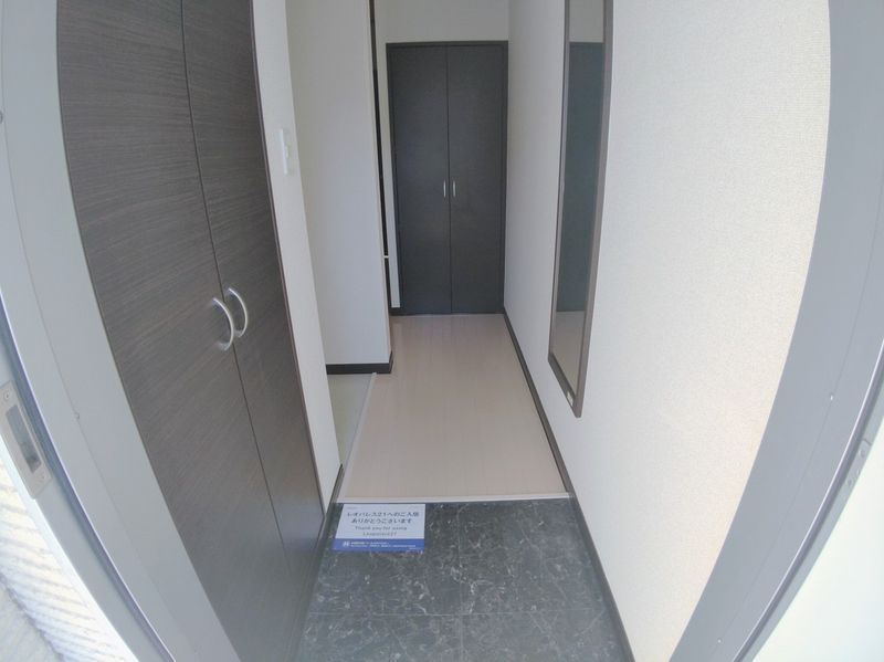 レオネクストフォール 玄関