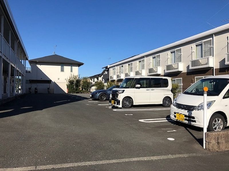 レオパレスＫＩＴ’Ｓ 駐車場