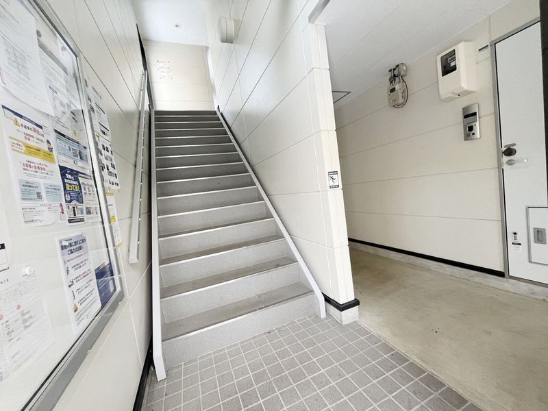 leopalace Itsuki Entrance