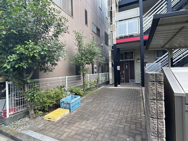 レオパレスシャンブル弐番館 外観
