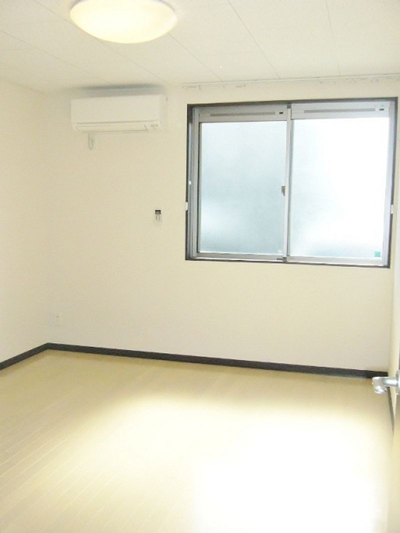 レオネクスト六軒屋 居間