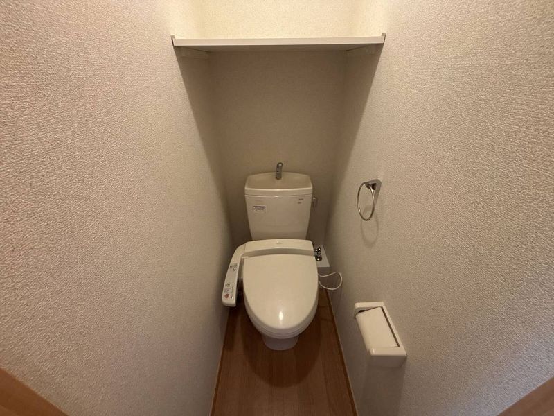 レオパレス伸光 トイレ