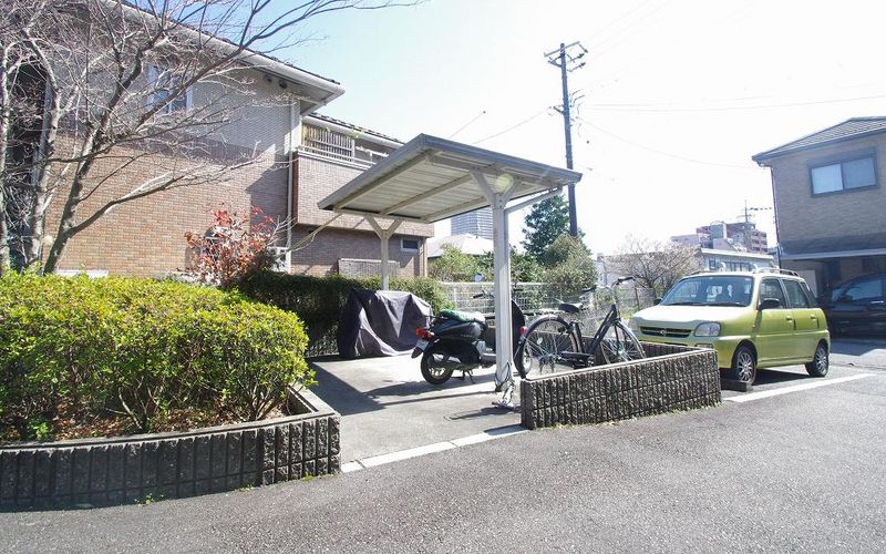 レオパレスカンフォーラ 共用部分