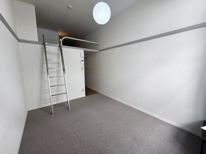 leopalace Rainbow Living room