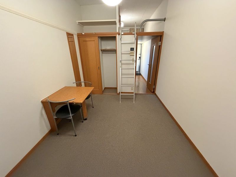 leopalace Court Hikone Living room