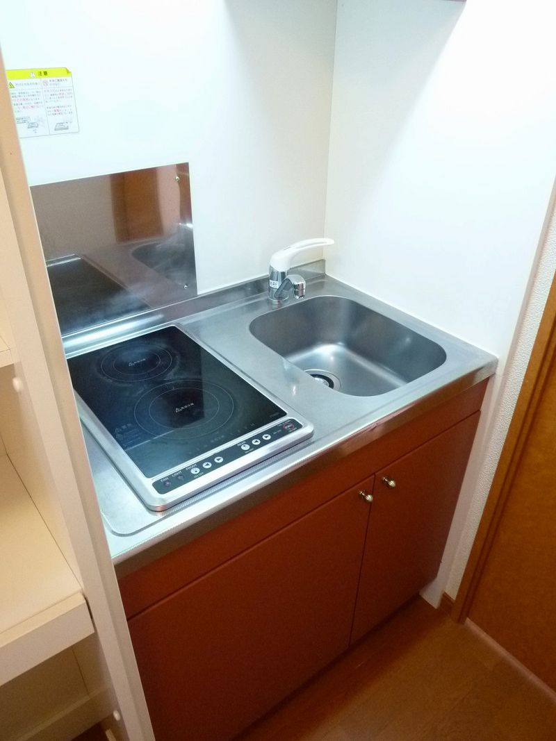 レオパレスタイラ キッチン