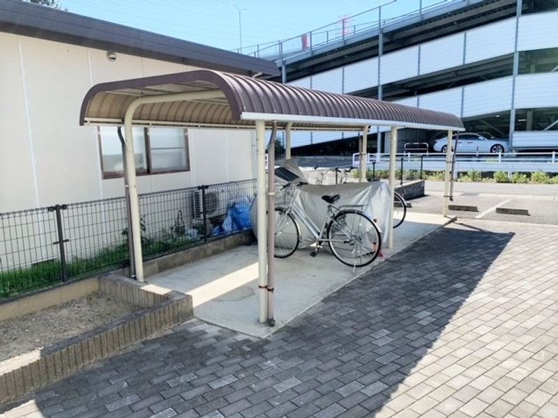 レオパレスメルベーユ徳行 共用部分