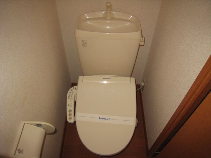 レオパレスアルファ トイレ