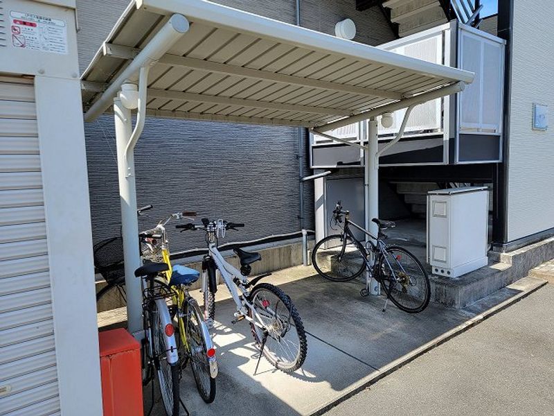 レオパレス松山 共用部分