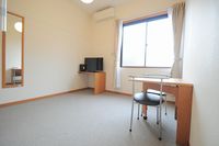 レオパレスＶｅｒｄｅ江波 居間