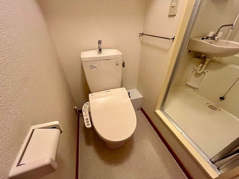 レオパレスアマーユ トイレ