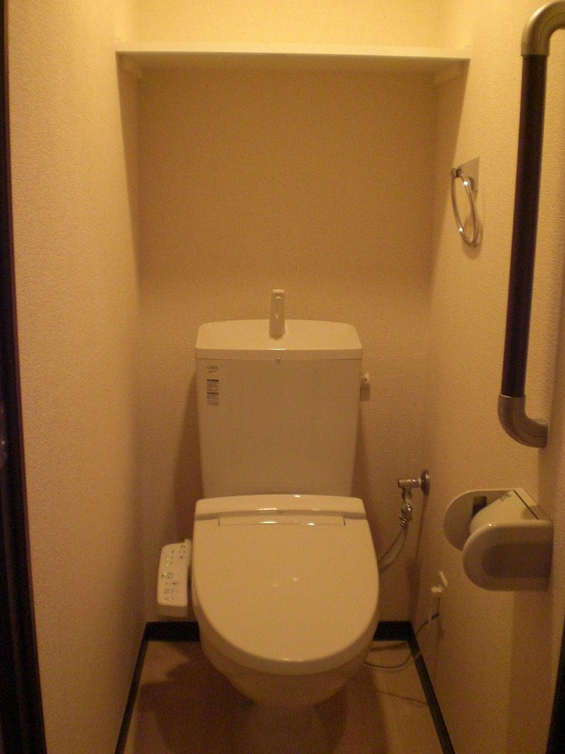 LEONEXT House Toyotama Toilet