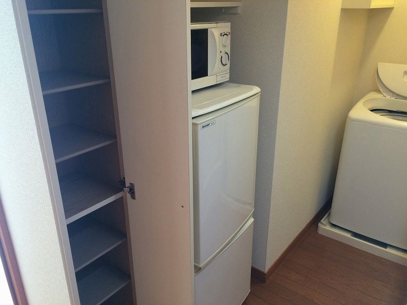 レオパレスアンビシャス その他