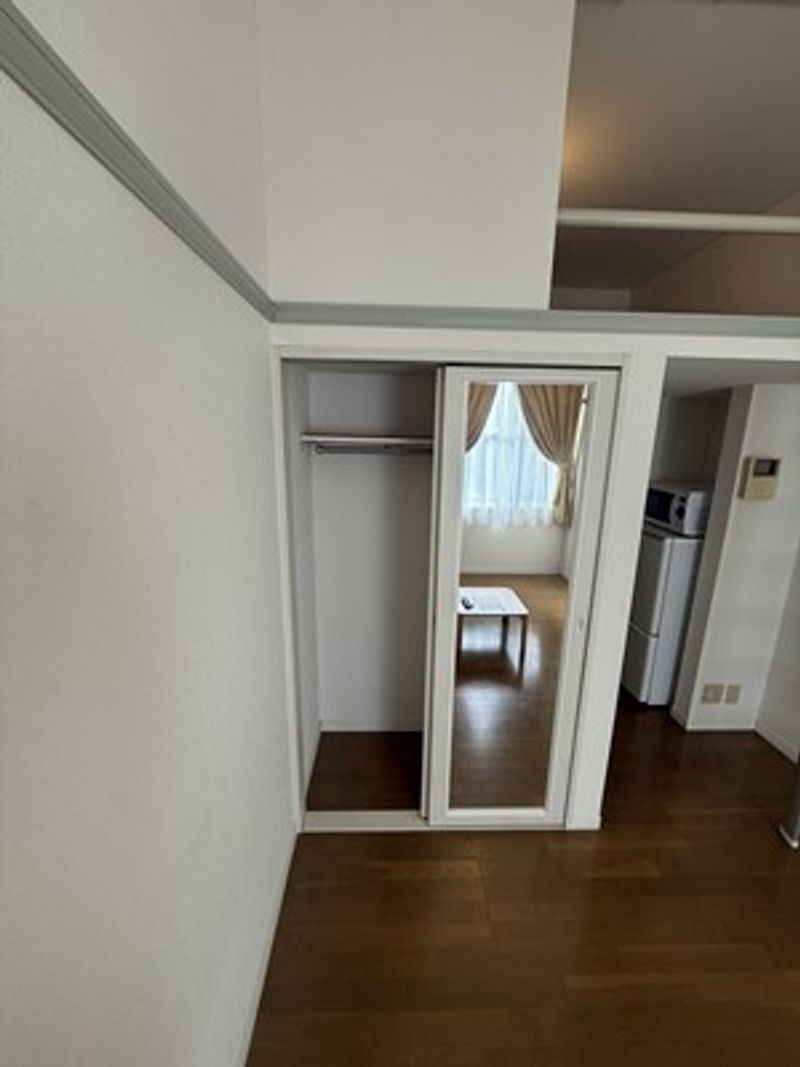 レオパレスアドヴェントＫＡＢＵ 収納