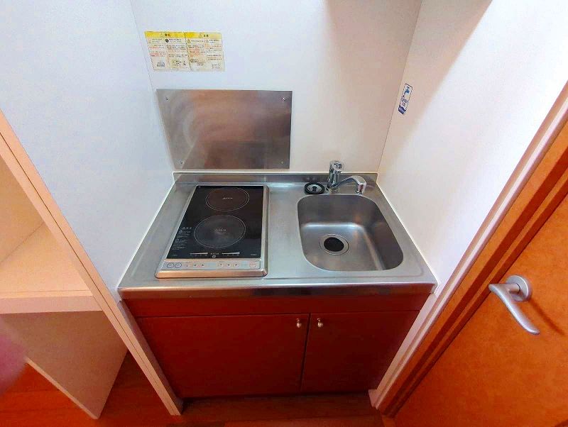 レオパレスメイプルコートⅠ号館 キッチン