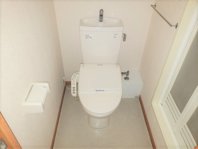 レオパレスセジュール トイレ