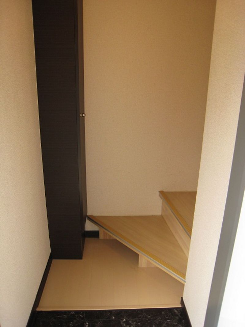 レオネクストグルージア 玄関