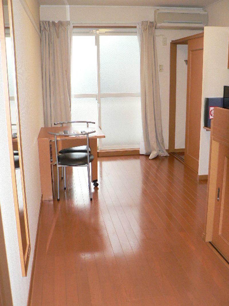 レオパレスＧｒａｎｄｅｅ 居間
