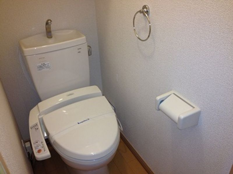 レオパレスシンメイ加須 トイレ