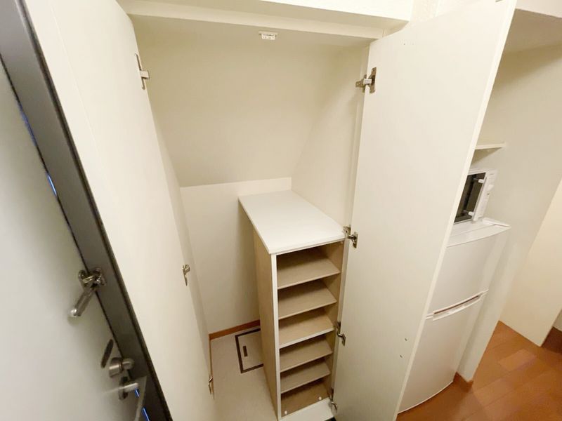 leopalace Holly Other