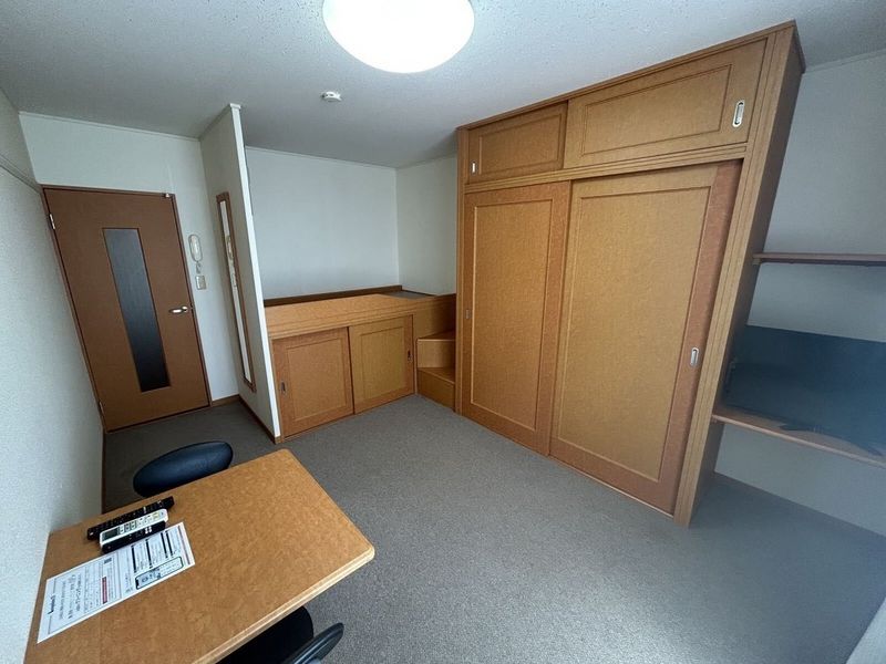 レオパレスＫＥＩ 居間