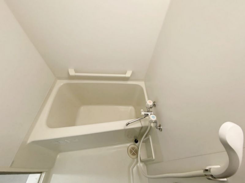 LEONEXT HAJIME III Bathroom