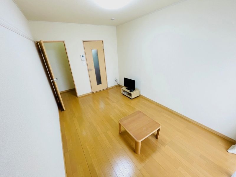 レオパレスしろがね 収納