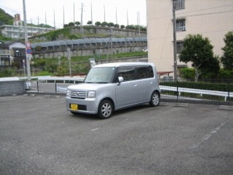 レオパレス十津 駐車場