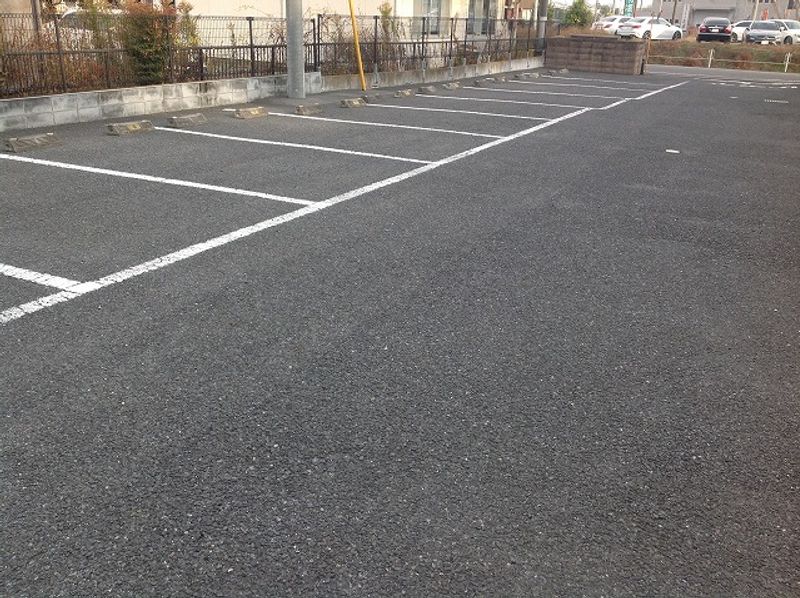 レオパレスＷｉｔｈ　Ｃ 駐車場
