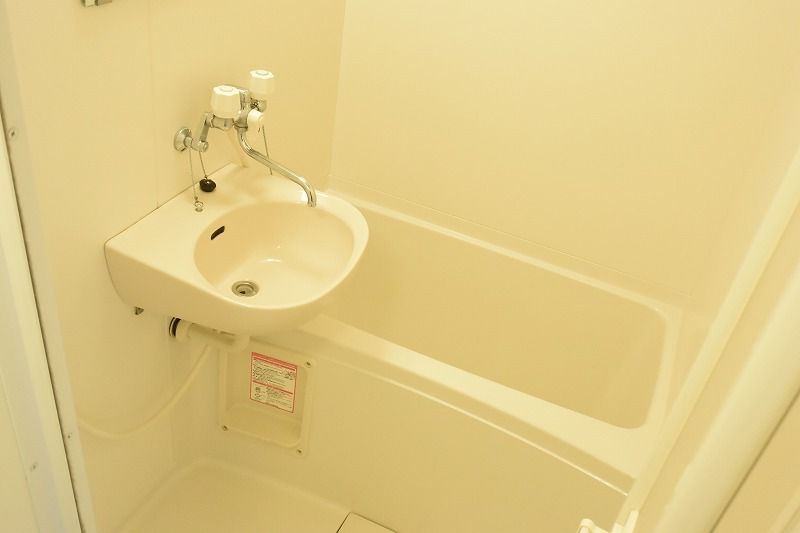 レオパレスキッショー 風呂
