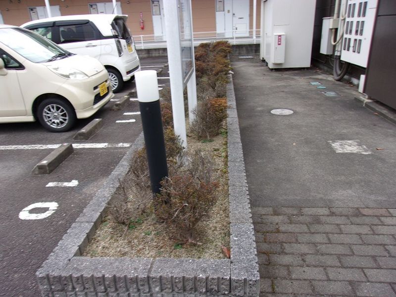 レオパレス中屋敷ソレイユ 庭