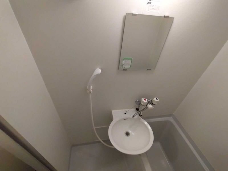 レオパレス四季 洗面台