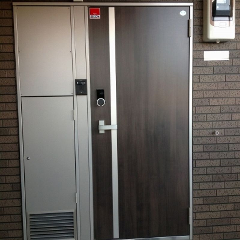 ミランダミ　レオーネ新前橋 玄関