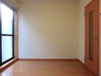 レオパレス住吉５ 居間