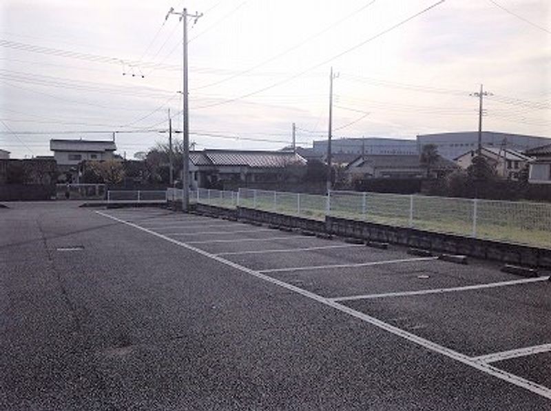レオパレスＳＥＩＺＡＮＳＯＵ 駐車場