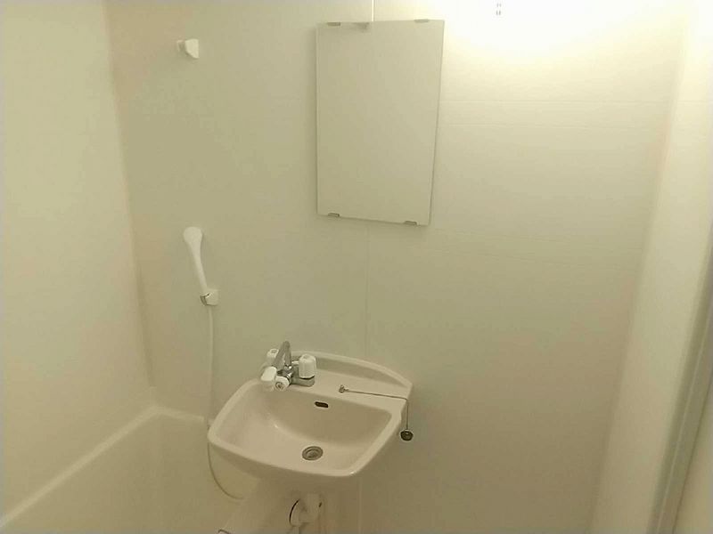 leopalace Village Bồn rửa mặt