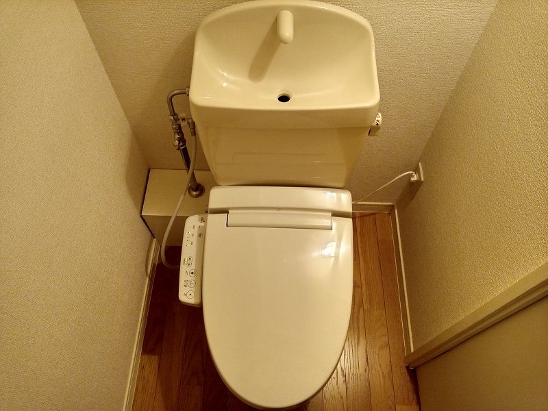 レオパレス桜 トイレ