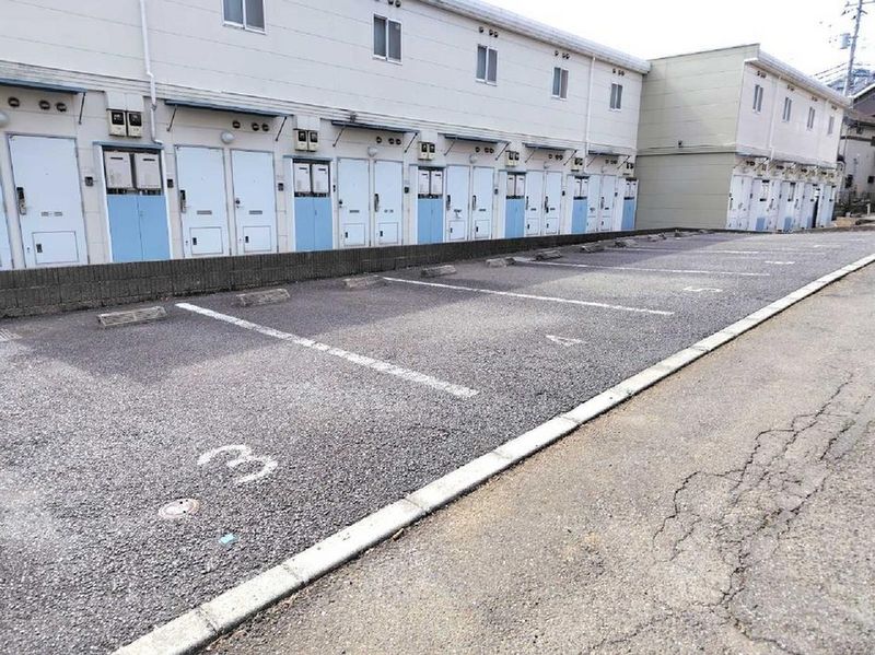 leopalace Lumiere 停车场