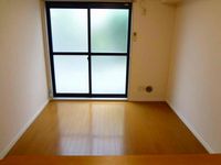 レオパレスアイリス 居間