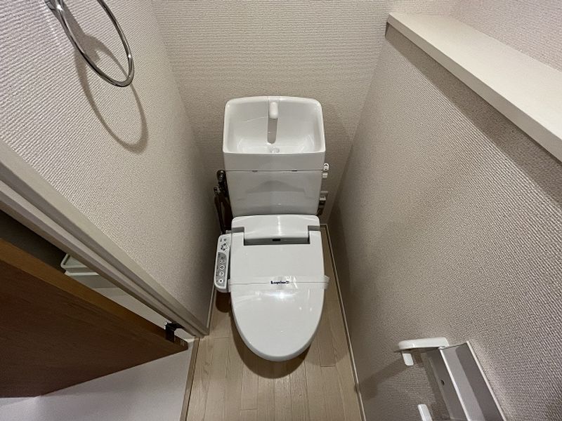 レオネクストクレモンティーヌ トイレ