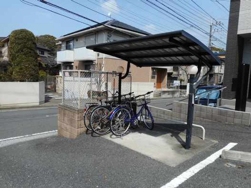 レオパレスリリー 共用部分
