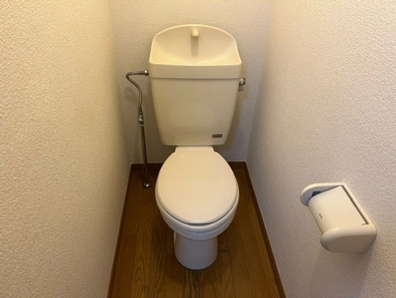 レオパレスコンフォート広瀬 トイレ
