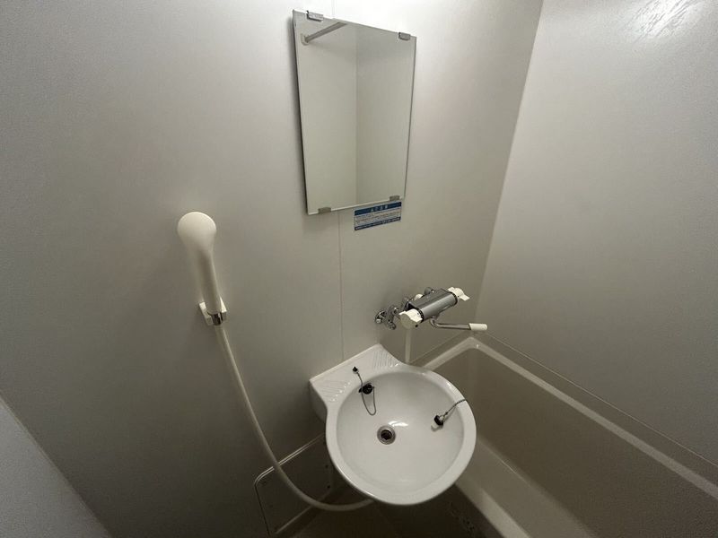 レオパレスさくら 洗面台